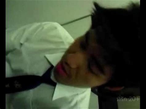 nhân viên trong wc XVIDEOS