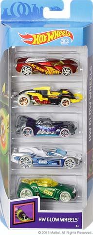 Hwc Packs Flames Trucks Hot Wheels