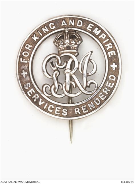 australian home front badges    world war australian war