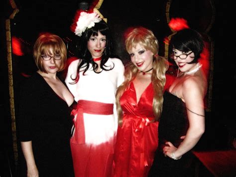 Naked Girls Reading NYC Images