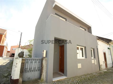 Moradia T2 Duplex à venda na Rua do Montinho SUPERCASA