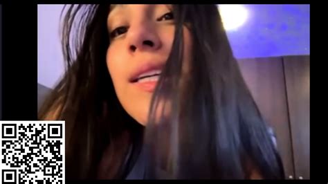 Pussy Play Model Latina Webcam