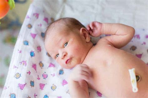 Umbilical Cord Care For Your Newborn's Stump