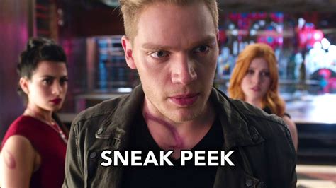 Shadowhunters 1x12 Sneak Peek 3 Malec Hd Youtube
