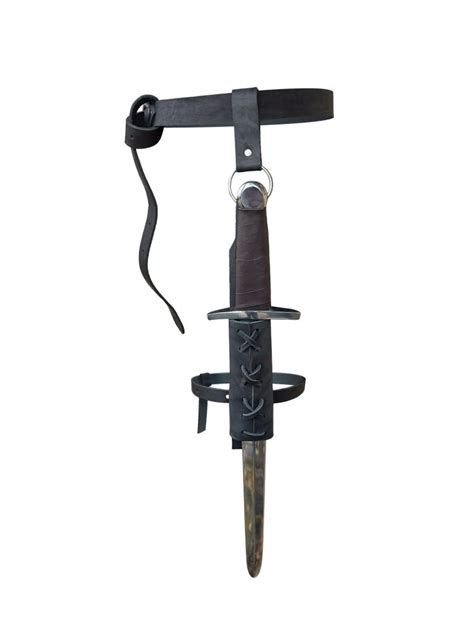 Перевязь для кинжала на бедро