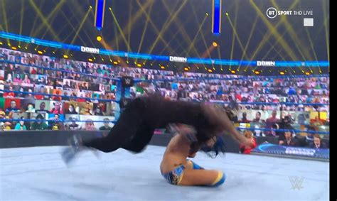 Wwe Layla Bikini Malfunction