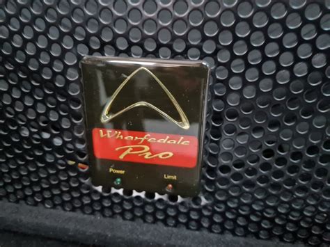 WHARFEDALE PRO 2 x EVP-X15P in EVP-X18PB, ozvočenje
