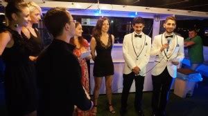 Primera Boda Gay En Turqu A