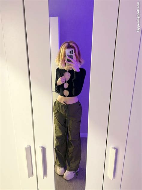 Shadsi Nude The Fappening Photo 3121465 FappeningBook