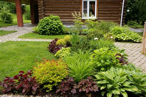 Угловой цветник (62 фото) - красивые картинки и HD фото