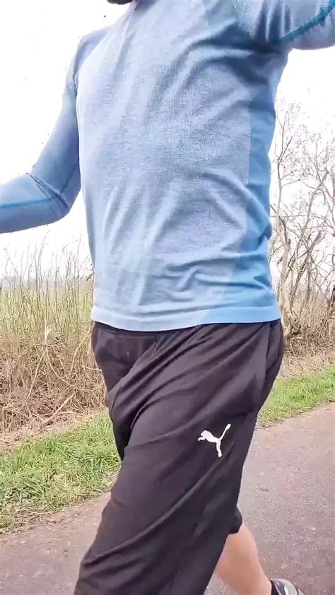 Gay Porno Dalam Bahasa Indonesia Video Seks Yang Menampilkan Audio Bahasa Indonesia XHamster