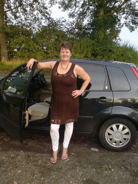 Victoriahol 55 From Cambridge Is A Local Granny Looking For Casual Sex Dirty Granny