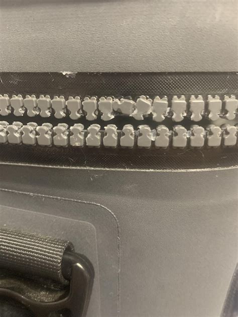 Yeti Loadout Bucket Seat Ryeticoolers