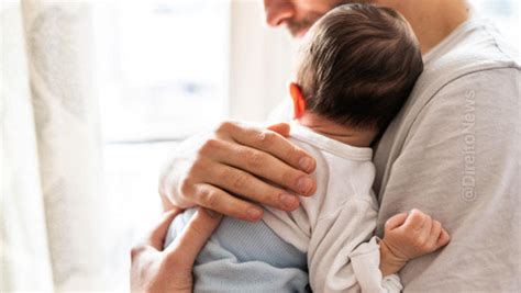 Decisão inédita manda Marinha conceder licença de 180 dias a pai gay