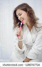 235 рез по запросу Puberty girl nude изображения стоковые фотографии и векторная графика