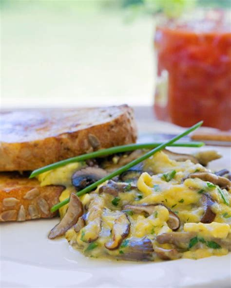 Scrambled Eggs with Mushrooms | Blue Jean Chef - Meredith Laurence