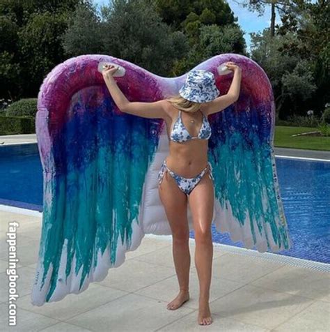 Perrie Edwards Perrieedwards Nude Onlyfans Leaks Fappening Fappeningbook