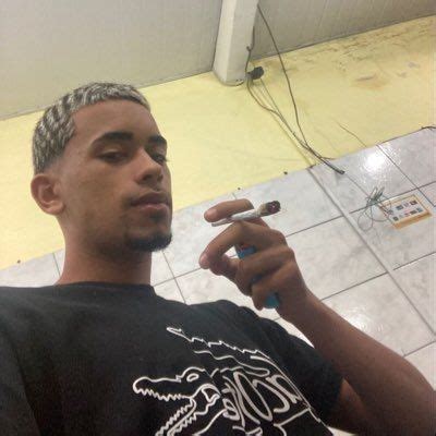 Pin De Puto Gringo Em Tralha