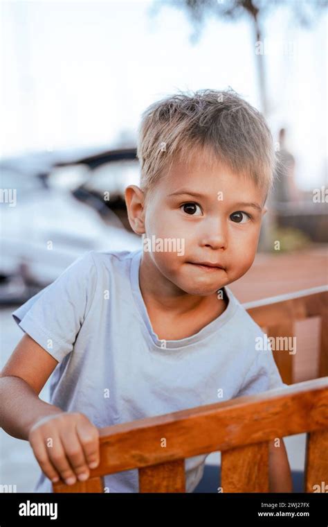 Little Boy Blue Hi Res Stock Photography And Images Alamy