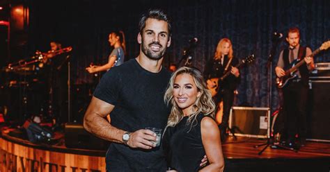 Jessie James Decker Shares Nude Photo Of Eric Decker With Cookbook