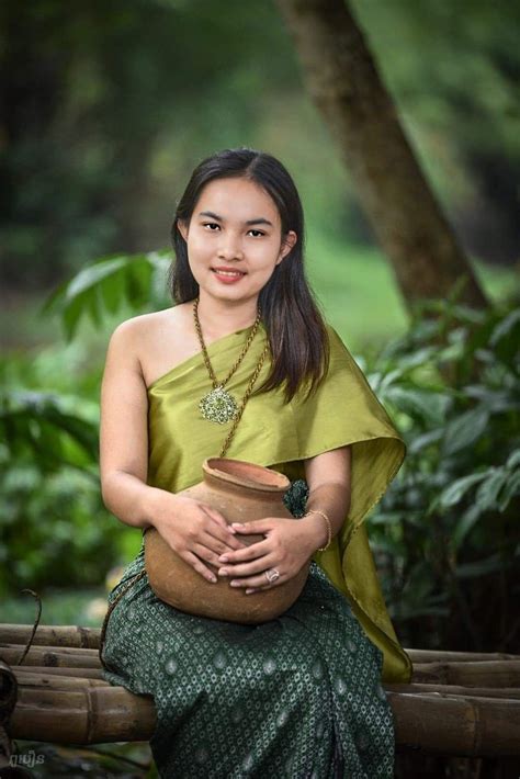 🇰🇭 Cambodia Traditional Costume 🇰🇭 Lung Vek Period Dresses Khmer Empire