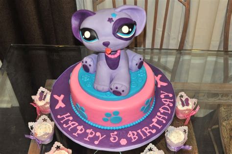 Littlest Pet Shop Bobblehead Cake