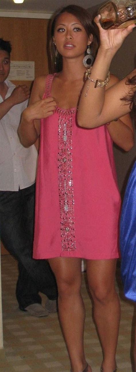 Drunk College Chicks Flashing And Kissing Totally Wasted Porn Pictures XXX Photos Sex Images