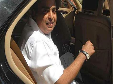 In Pics Mukesh Ambani Driver Gets Salary Of Rs 24 Lakh Per Year