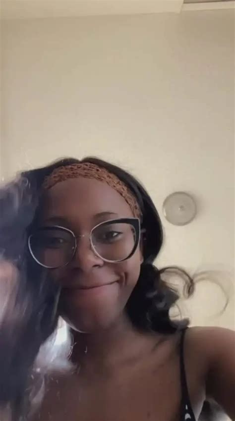 Discover More Like Ebonyamateurs Come Closer I Think My Pussy Is Calling For You And