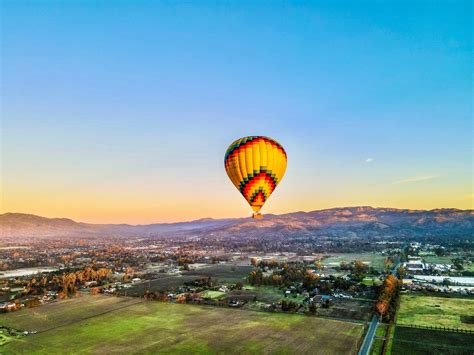 Hot Air Ballooning In Sonoma