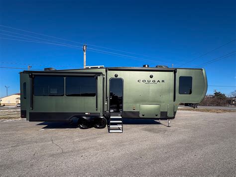 Leach Camper Sales of Lincoln, Nebraska | Lincoln NE