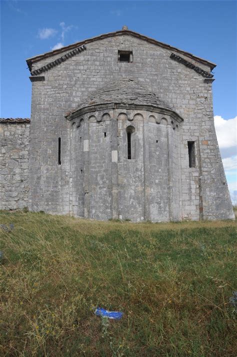 Chiesa Di Santerasmo Cesi Tr