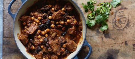 Recipe House Lamb Curry With Prunes And Chickpeas Foodlover