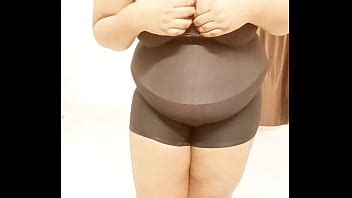 Dame Sexy Latina Montrant Ses Seins Xvideos