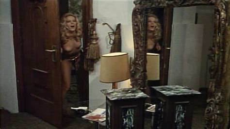 Naked Elke Boltenhagen In Charlys Nichten