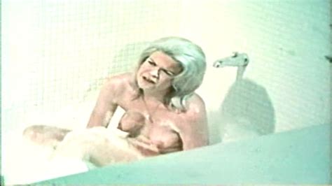 Judy Angel Nude Pics Seite