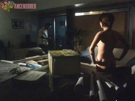 Naked Michelle Estevez In Ang Kapitbahay