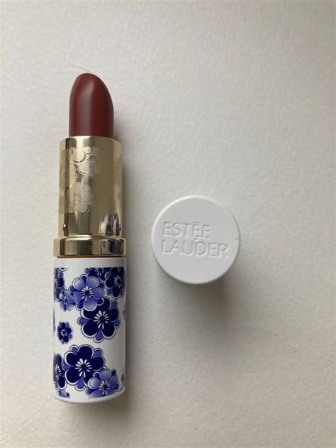 Este Lauder Lippenstift Nude Honey Limited Edition Neu Und Originalverpackt In Cadempino