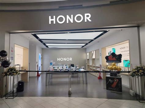 HONOR Inaugura su décima tienda en el Mall Plaza de Comas