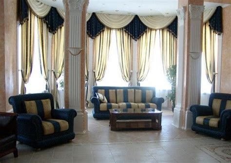 Модные шторы с ламбрекенами для зала: фото идеи