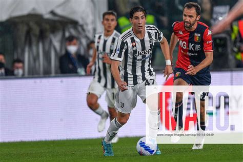 Fabio Miretti Juventus Milan Badelj Genoa During Genoa CFC Vs