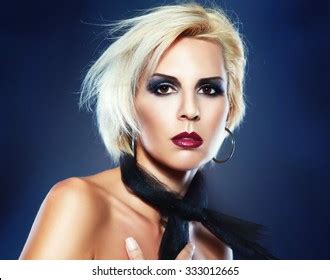 1 Hundred Beautiful Naked Pixie Royalty Free Images Stock Photos Pictures Shutterstock