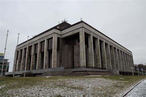 Обзор 30-мегапиксельной полнокадровой беззеркалки Canon EOS R