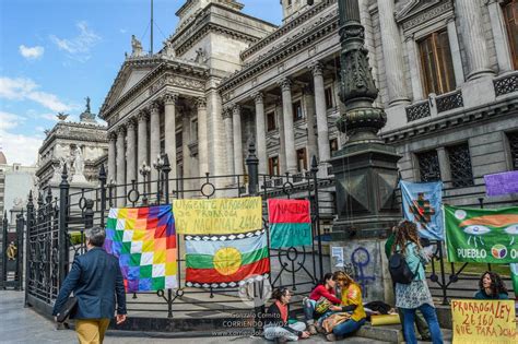 Organizaciones indígenas acampan en el Congreso por la prórroga de la