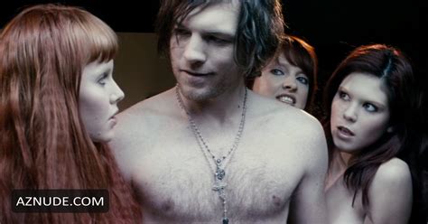 Sam Worthington Nude And Sexy Photo Collection AZMen