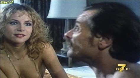 Naked Zora Kerova In Contes Pervers