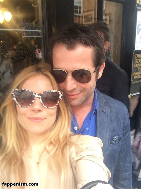 Sienna Miller Hot Nude Sexy Leaks Fappenism