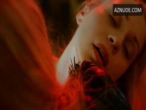 ALI CHAPPELL Nude AZNude