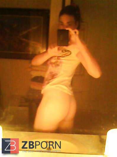 Newcomer Porn Industry Star ZB Porn