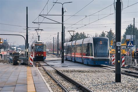 Ruch Tramwajowy Po Dw Ch Torach Ulicy Fordo Skiej W Bydgoszczy